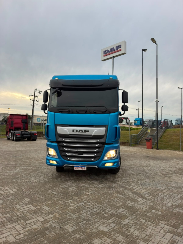 daf xf ftt 530 6x4 euro 5 diesel 2p automatico 20211