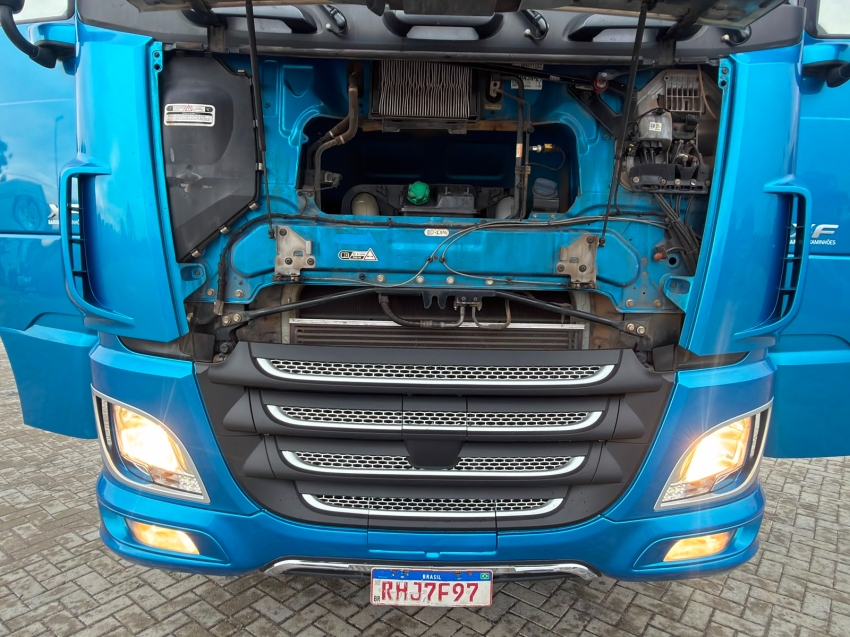 daf xf ftt 530 6x4 euro 5 diesel 2p automatico 202112