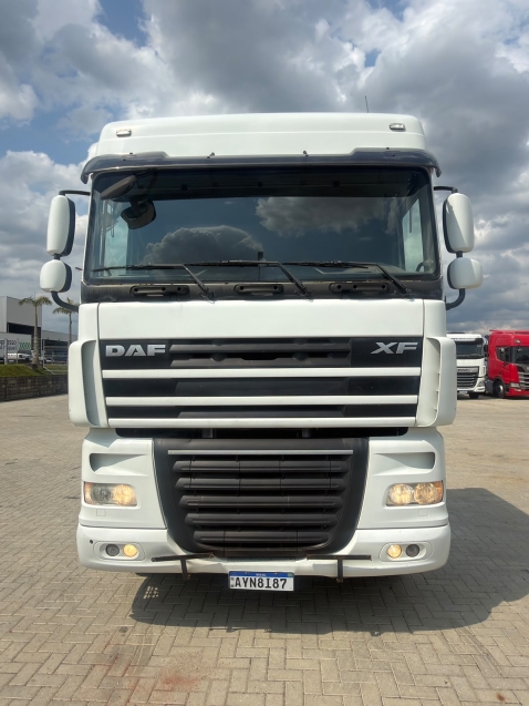 daf xf 105 6x4 euro 5 diesel 2p automatico 20201