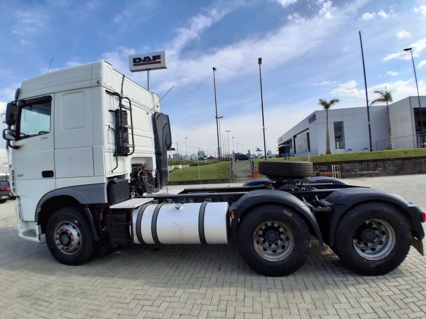 daf xf ftt sc comfort d3,07 td520+290l 480hp diesel 2p automatico 20212