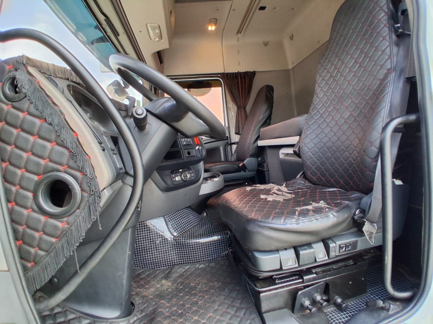 daf xf fts sc comfort d2,85 td520+370l diesel 2p automatico 20215
