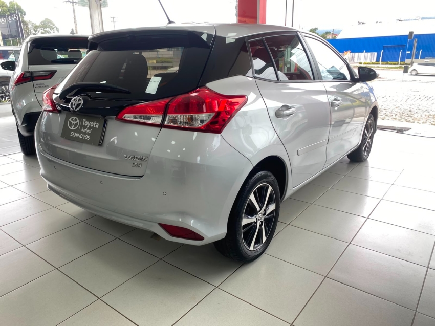 toyota yaris 1.5 16v flex sedan xs connect multidrive 4p automatico 20223