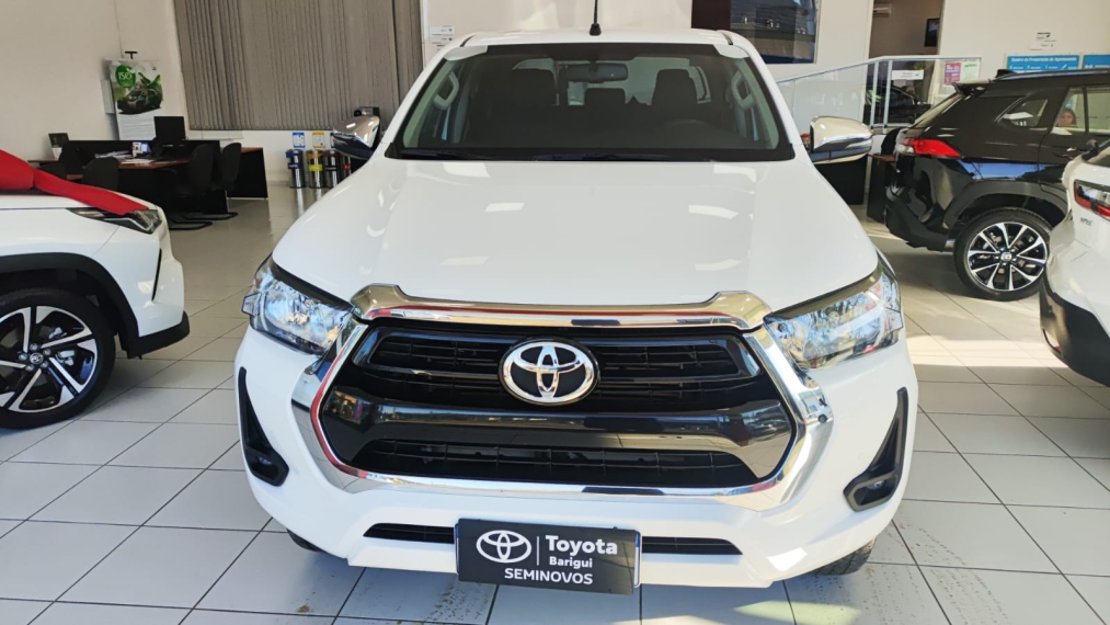toyota hilux 2.8 d-4d turbo diesel cd srv 4x4 automatico 4p 20221