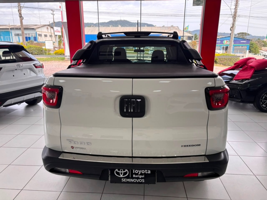 fiat toro 1.8 16v evo flex freedom at6 4p automatico 20214