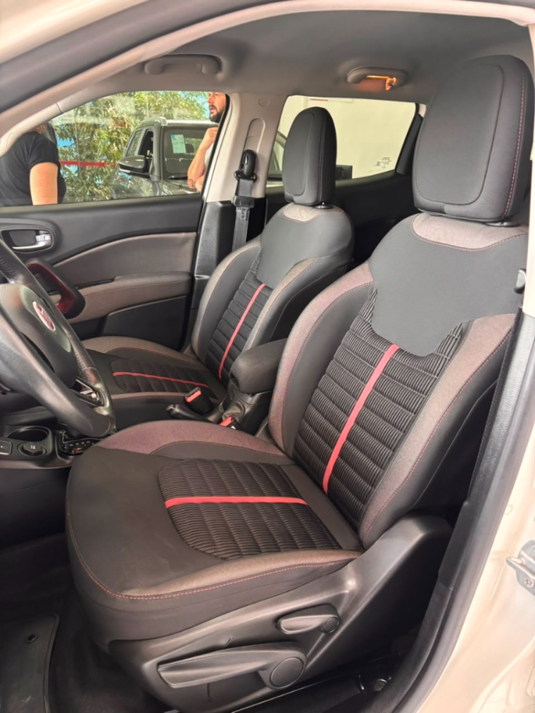 fiat toro 1.8 16v evo flex freedom at6 4p automatico 202112