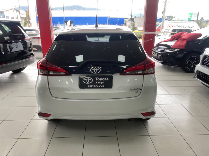 toyota yaris 1.5 16v flex xs connect multidrive 4p automatico 20234