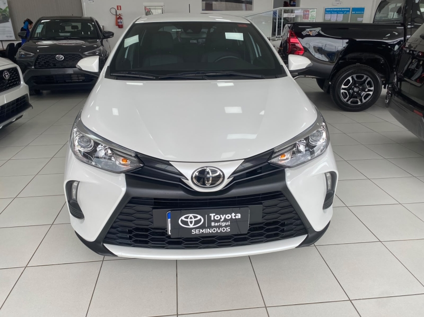 toyota yaris 1.5 16v flex xs connect multidrive 4p automatico 20231