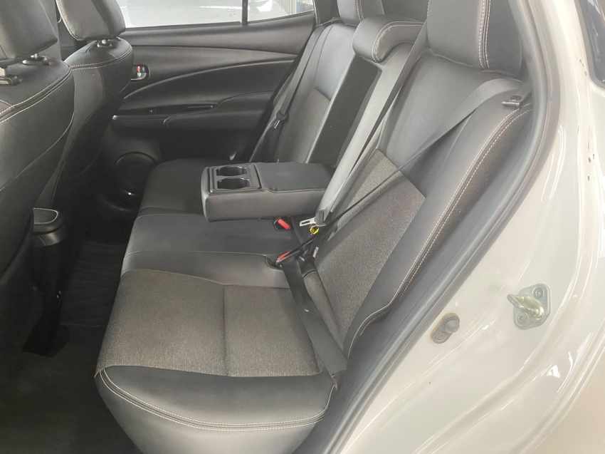 toyota yaris 1.5 16v flex xs connect multidrive 4p automatico 202311