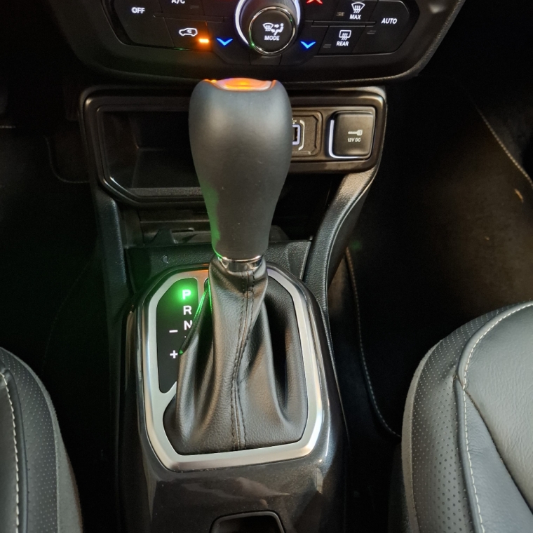 jeep renegade 1.3 t270 turbo flex longitude at6 4p automatico 2023