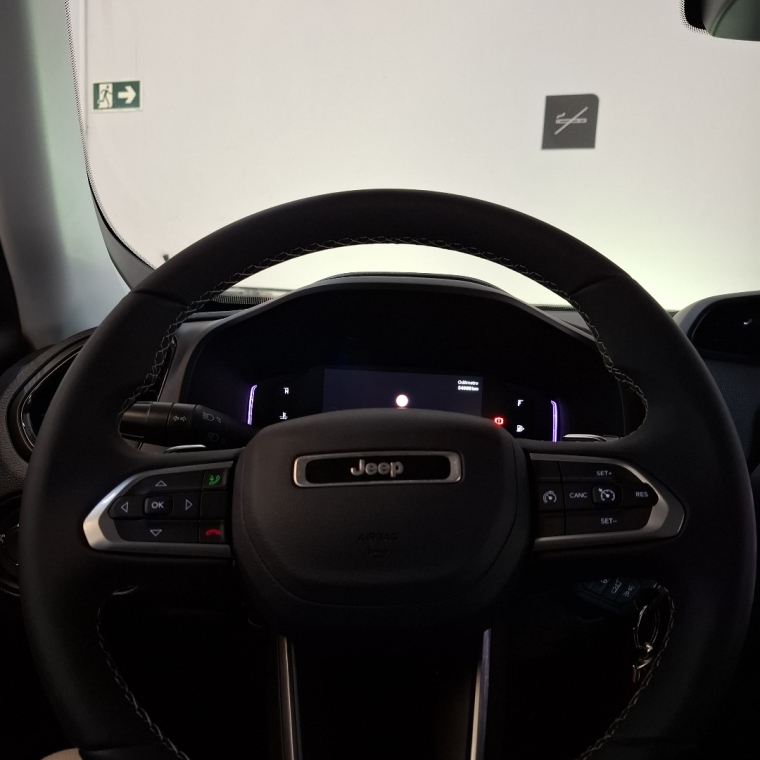 jeep renegade 1.3 t270 turbo flex longitude at6 4p automatico 2023