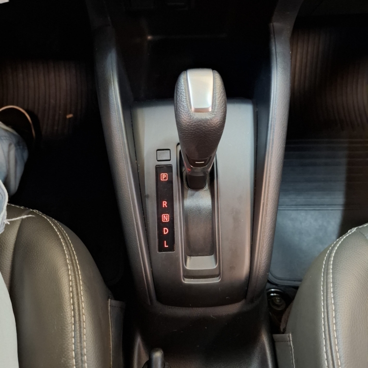nissan kicks 1.6 16v flexstart sense xtronic flex 4p automatico 2024