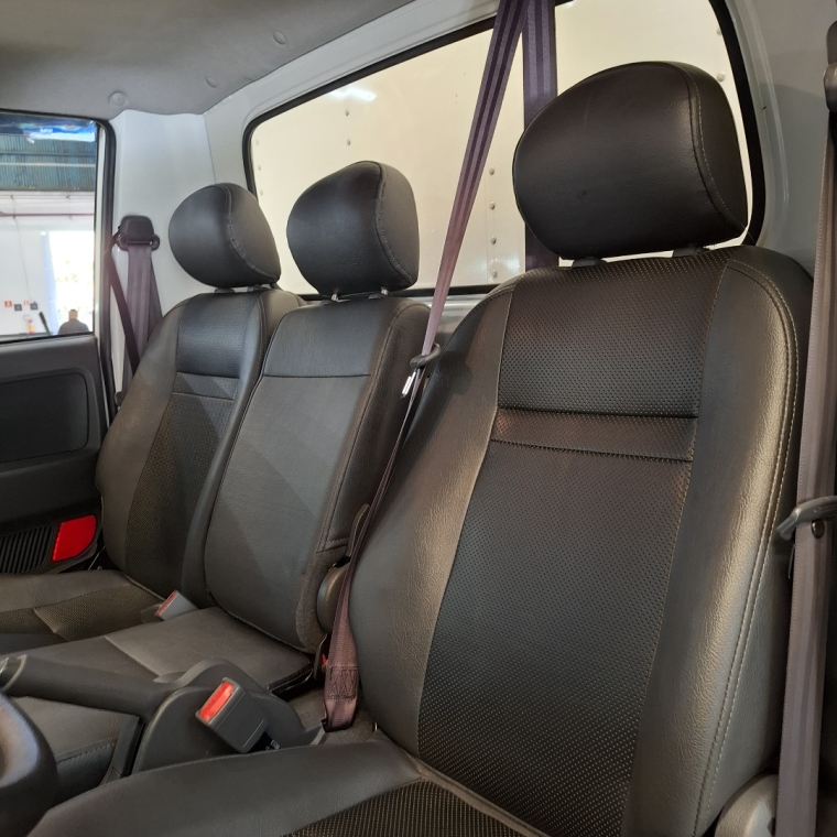 kia bongo 2.5 td diesel std cs 4x4 manual 2p 2024