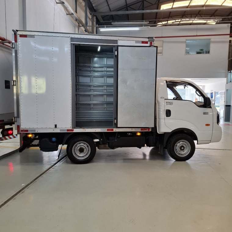kia bongo 2.5 td diesel std cs 4x4 manual 2p 2024