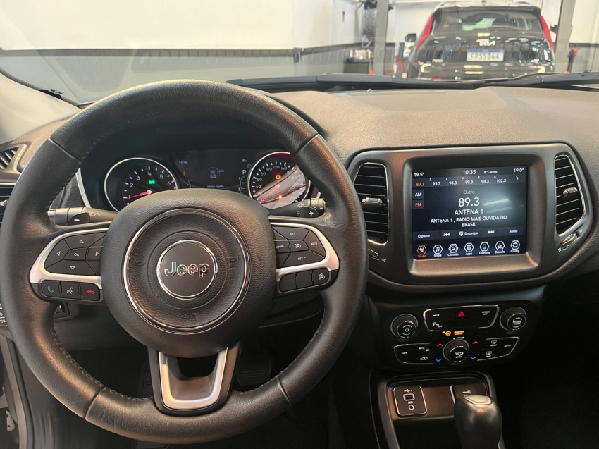 jeep compass 2.0 16v flex longitude automatico 1.9 4p 2020