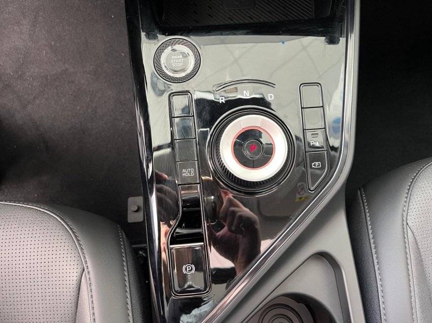 kia niro 1.6 gdi hev sx prestige dct hibrido 4p automatico 2025