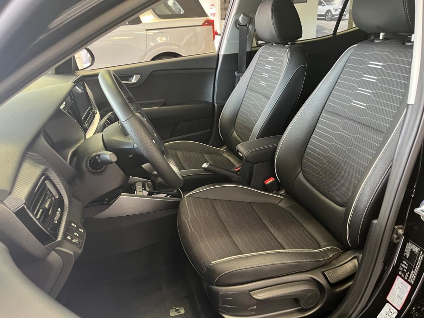 kia stonic 1.0 tgdi mhev sx automatico hibrido 4p 2025