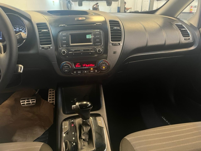kia cerato 1.6 sx 16v flex 4p automatico 2018