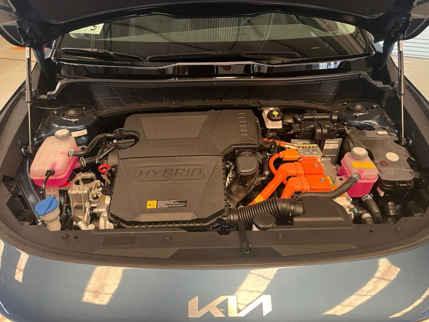 kia niro 1.6 gdi hev sx prestige dct hibrido 4p automatico 2025