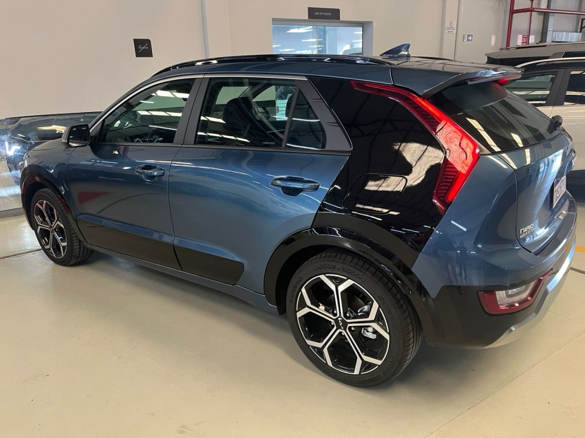 kia niro 1.6 gdi hev sx prestige dct hibrido 4p automatico 2025