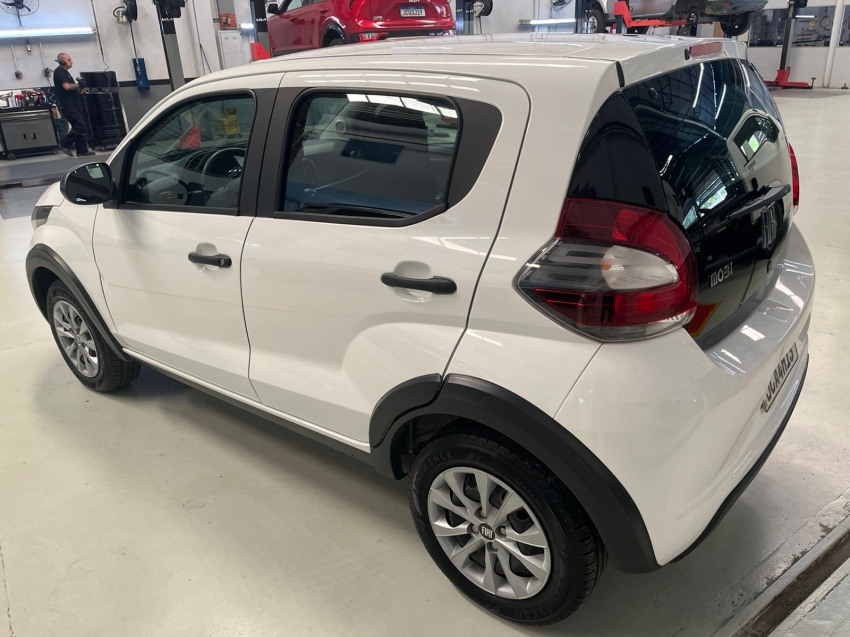 fiat mobi 1.0 evo flex like. manual 4p 20235