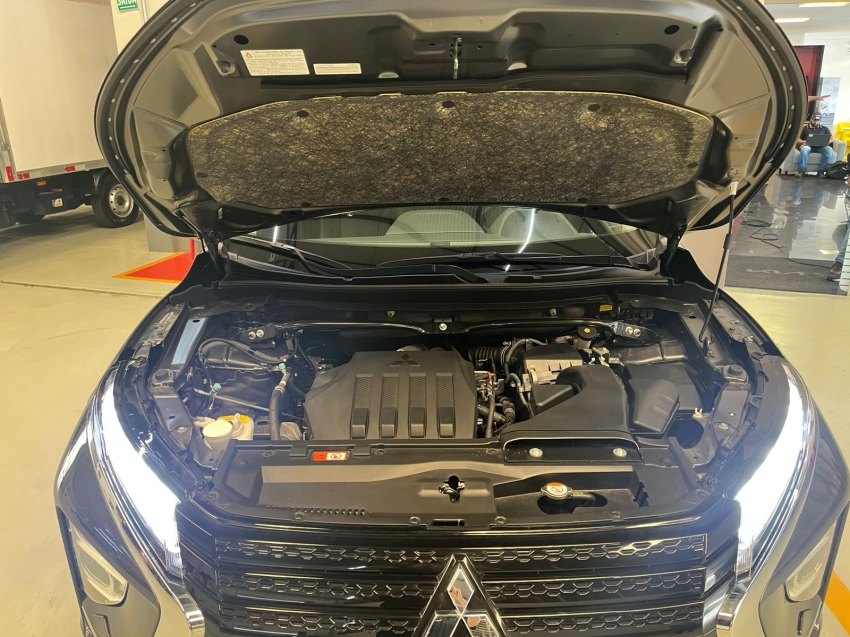 mitsubishi eclipse cross 1.5 mivec turbo gasolina hpe-s cvt 4p automatico 202513