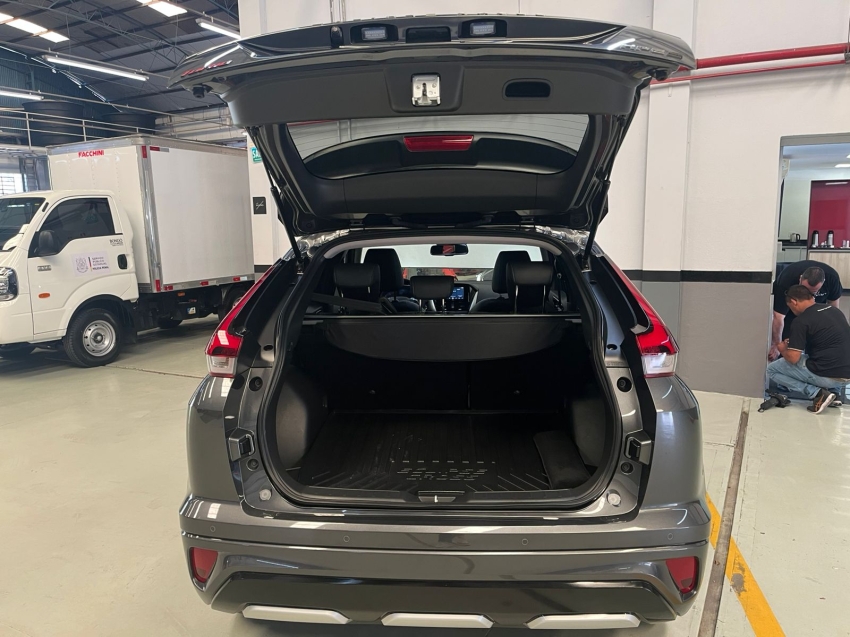 mitsubishi eclipse cross 1.5 mivec turbo gasolina hpe-s cvt 4p automatico 20257