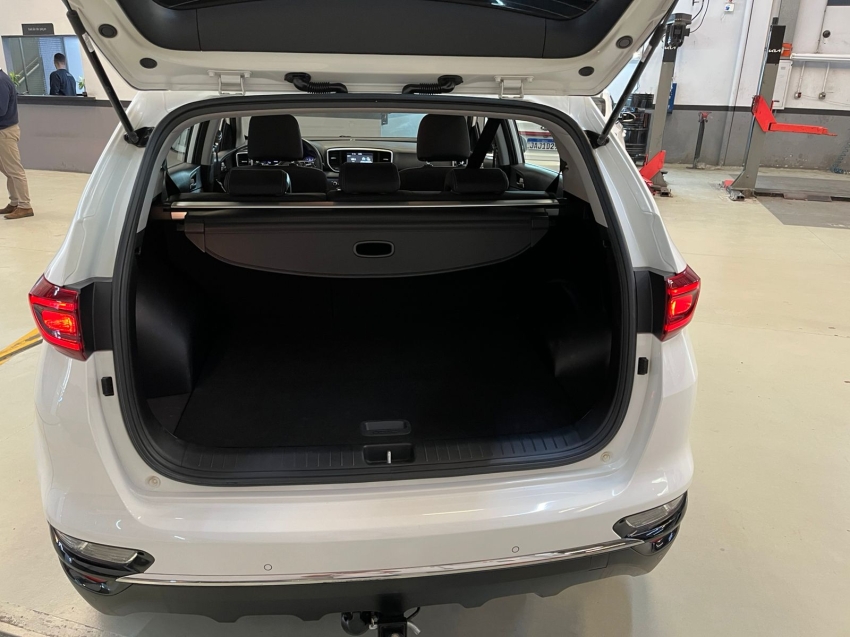 kia sportage 2.0 lx 4x2 16v flex 4p automatico 20207