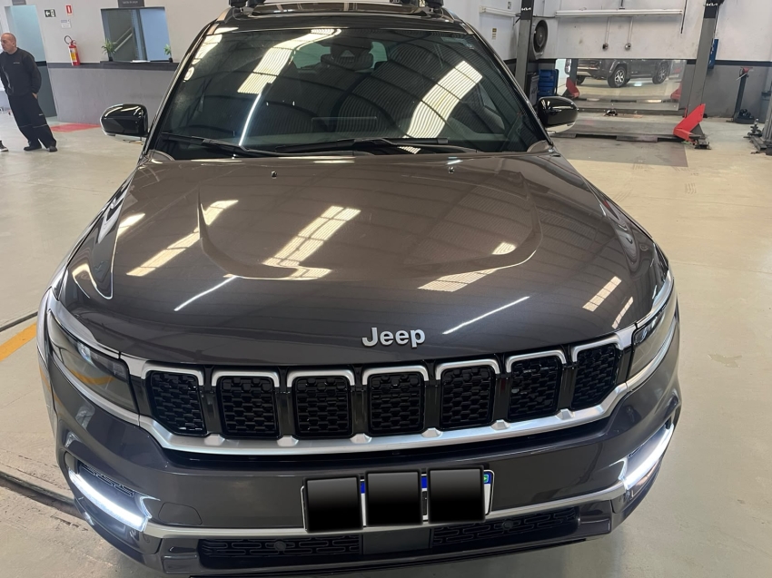jeep commander 2.0 td380 turbo diesel overland at9 4p automatico 20221