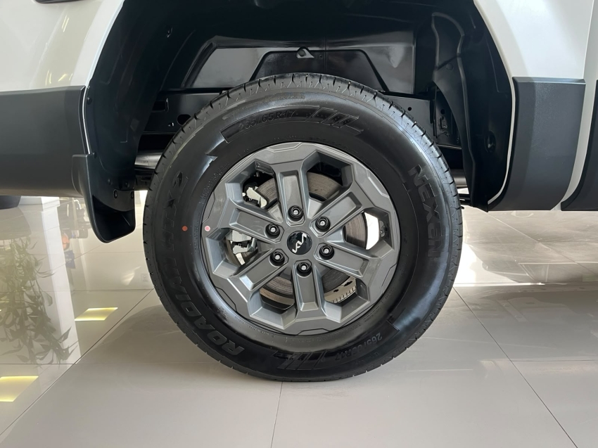 kia tasman 2.2 turbo diesel gl 4x4 automatico 4p 202714