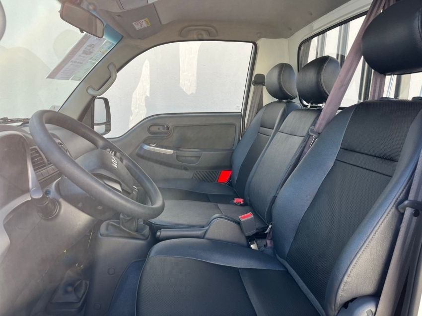 kia bongo 2.5 td diesel std cs 4x4 manual 2p 20276