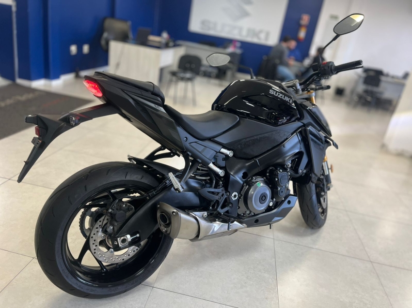 suzuki gsx-s 1000 abs gasolina manual 2025
