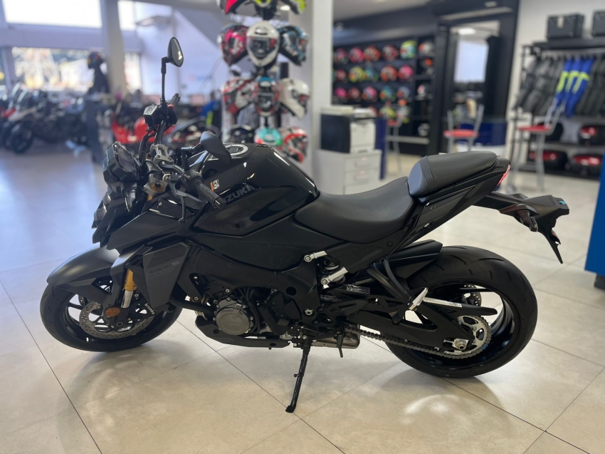 suzuki gsx-s 1000 abs gasolina manual 2025