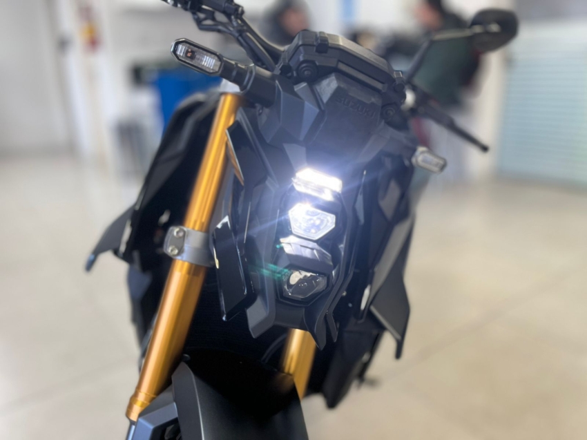 suzuki gsx-s 1000 abs gasolina manual 2025