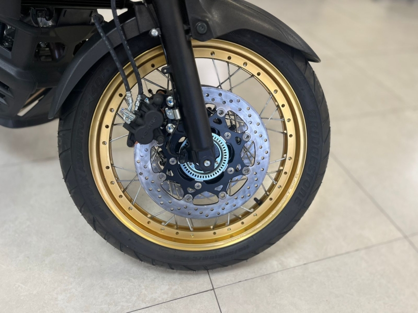 suzuki v-strom 650 xt gasolina manual 2025