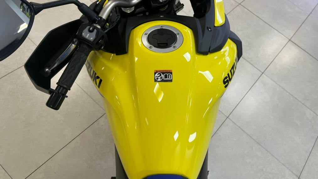 suzuki v-strom 650 xt gasolina manual 2025