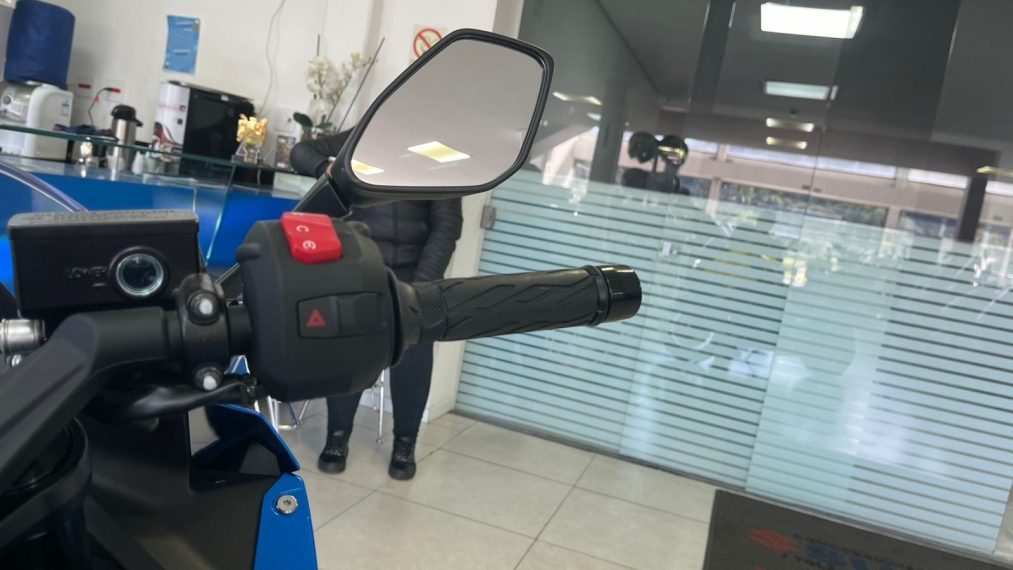 suzuki gsx-8r abs 800 gasolina manual 2026
