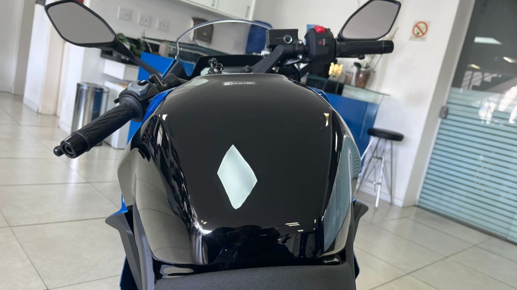 suzuki gsx-8r abs 800 gasolina manual 2026