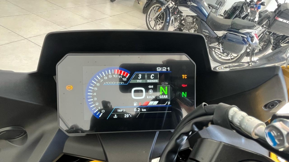suzuki gsx-8r abs 800 gasolina manual 2026
