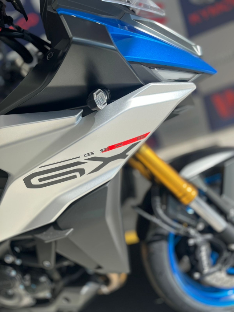 suzuki gsx-s 1000 gx 999 gasolina manual 2026