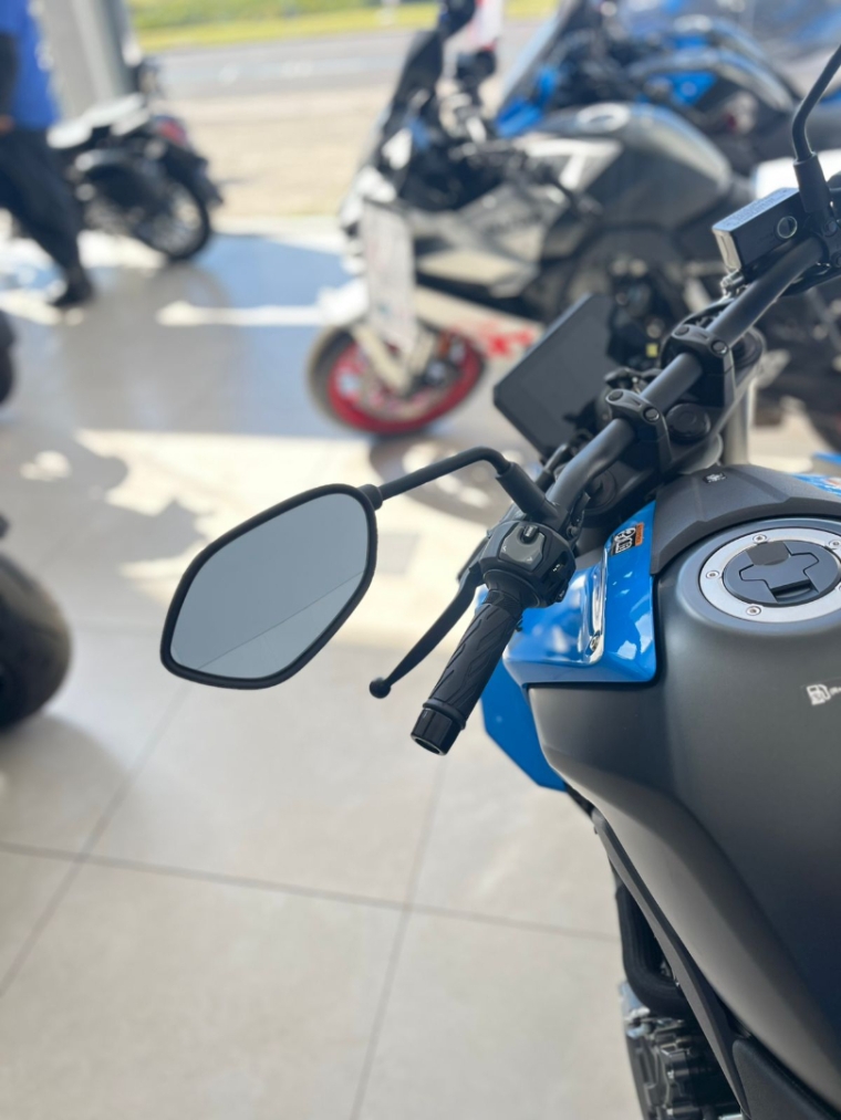 suzuki gsx-8s naked 776 gasolina manual 2026