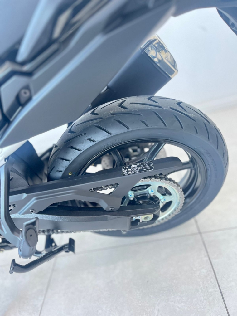 suzuki v-strom 800 adventure gasolina manual 2025