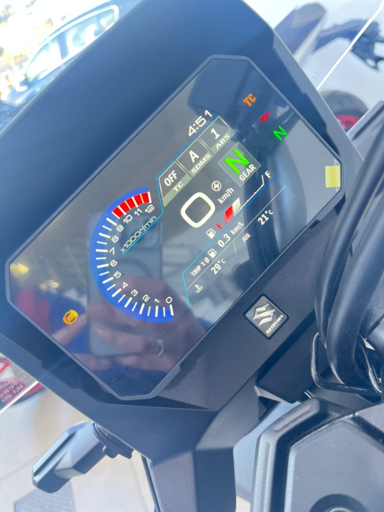 suzuki v-strom 800 adventure gasolina manual 2025