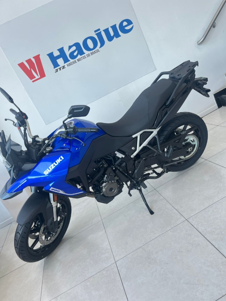 suzuki v-strom 800 adventure gasolina manual 2025