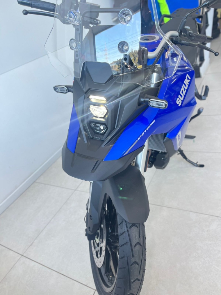 suzuki v-strom 800 adventure gasolina manual 2025