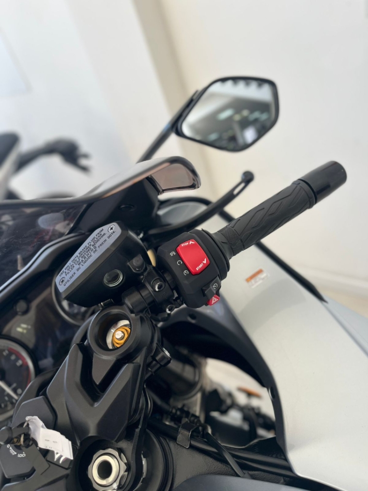 suzuki hayabusa gsx 1300r 1340 gasolina manual 2026