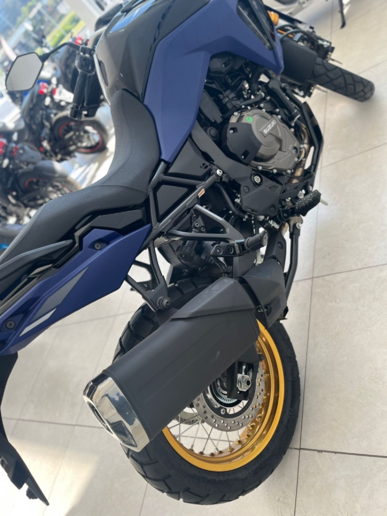 suzuki v-strom 800 de gasolina manual 2025
