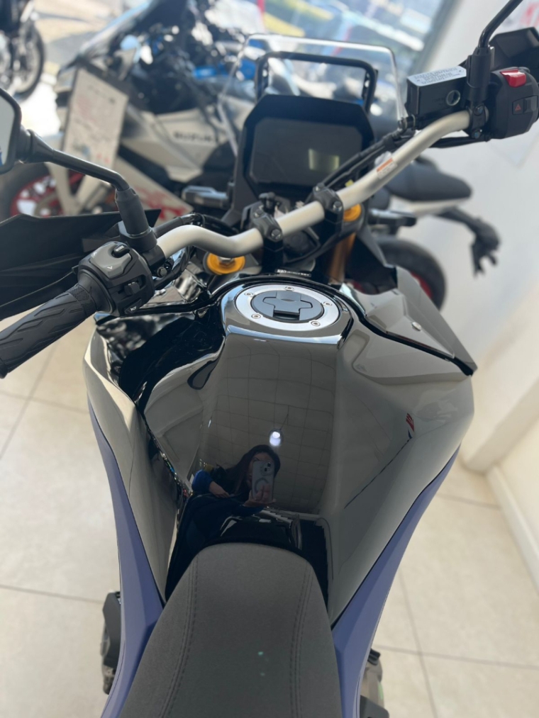 suzuki v-strom 800 de gasolina manual 2025