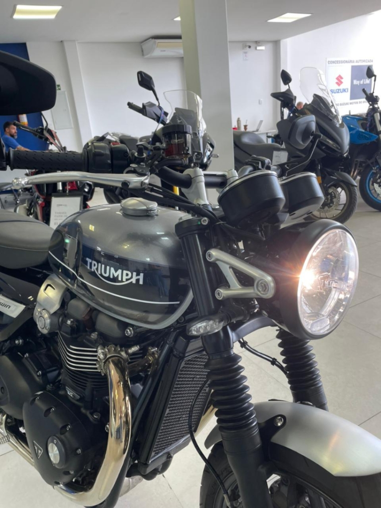 triumph speed twin 900 gasolina 20201