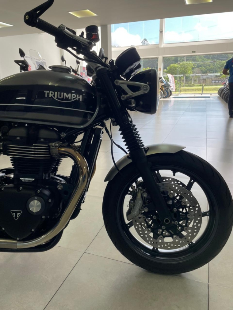 triumph speed twin 900 gasolina 20206