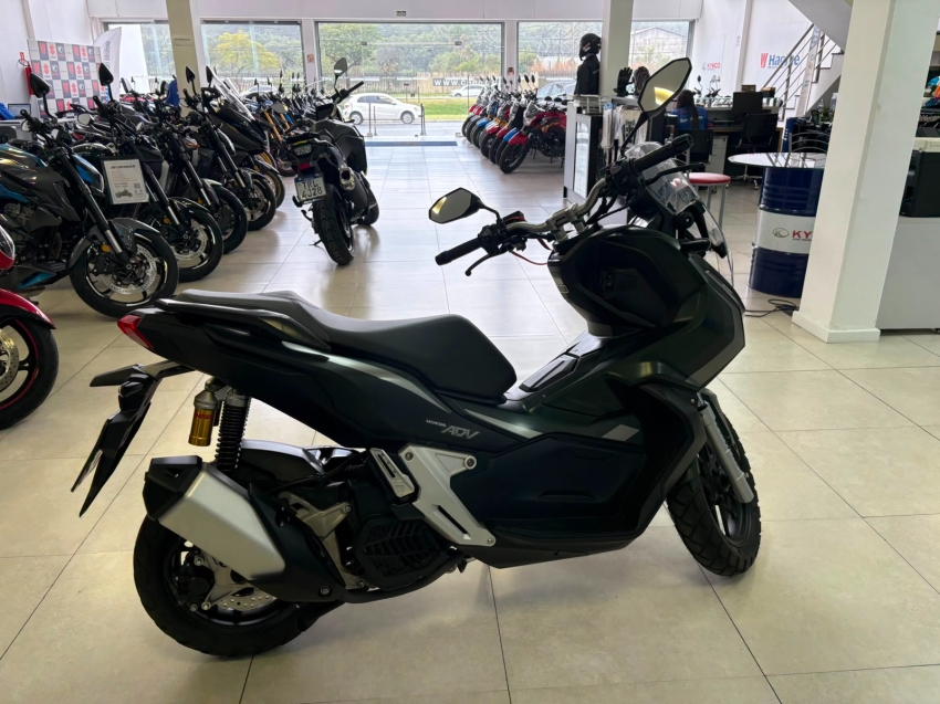 honda adv 150 gasolina automatico 202410